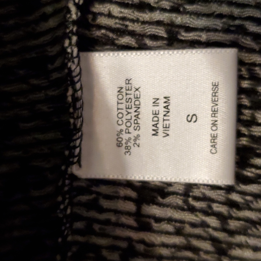 New York & Company cap sleeve sweater - Picture 8 of 8